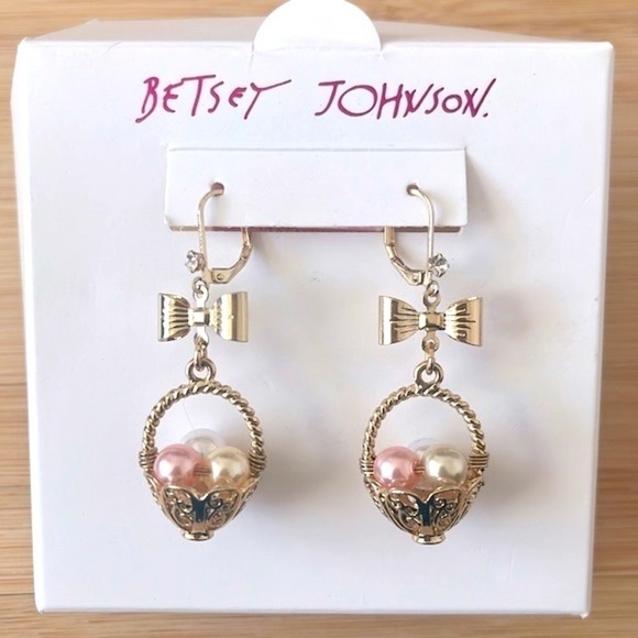 Brand New Betsey Johnson Easter Egg Basket Gold Tone Spring Bows Drop Earrings - Picture 14 of 14